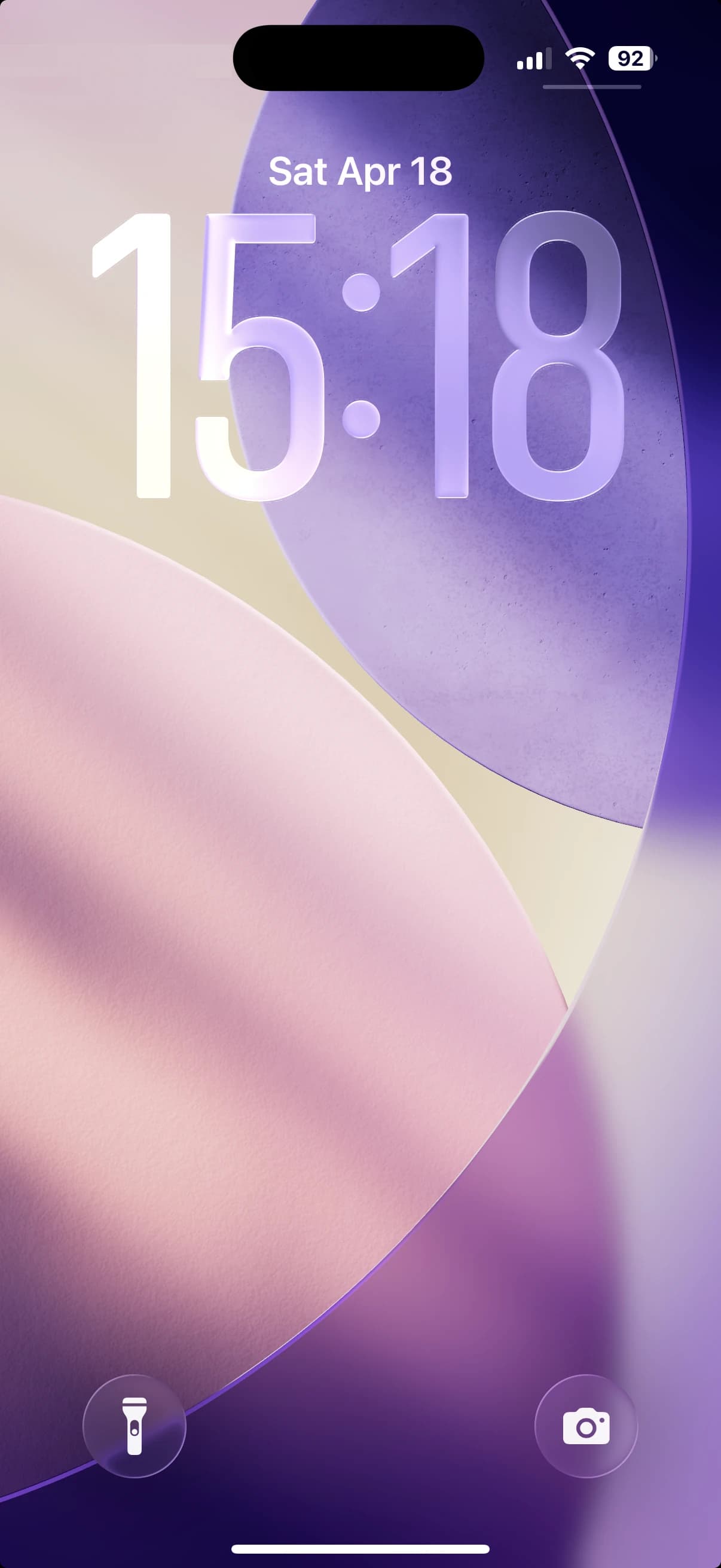 iOS home screen with Arelo arrival notification